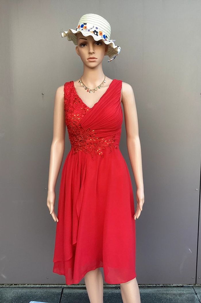 Robe rouge élégante Omonsim – Taille S/M – Neuve avec étiquette