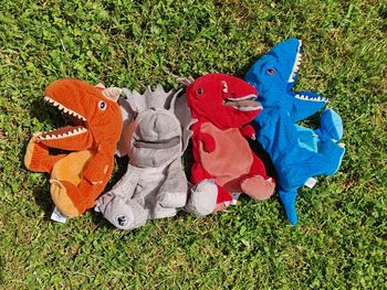 Lot de 4 marionnettes Jurassic world dinosaures