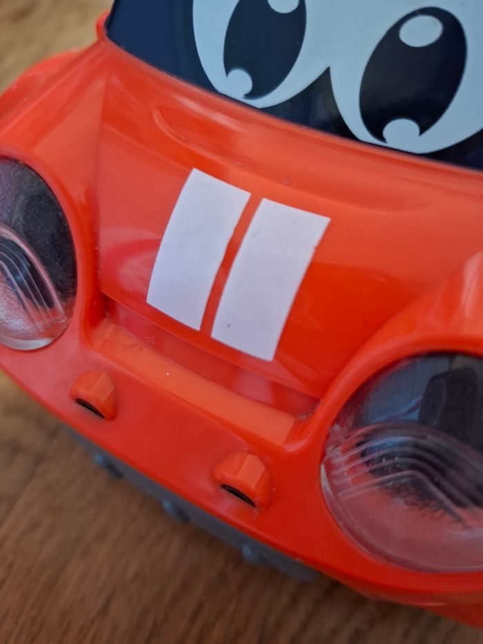 Ma première voiture télécommandée Tooko - photo numéro 2