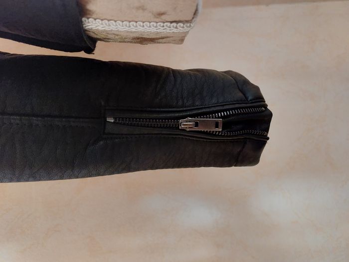 Blouson Camaïeu noir imitation cuir fourré taille 38 - photo numéro 6
