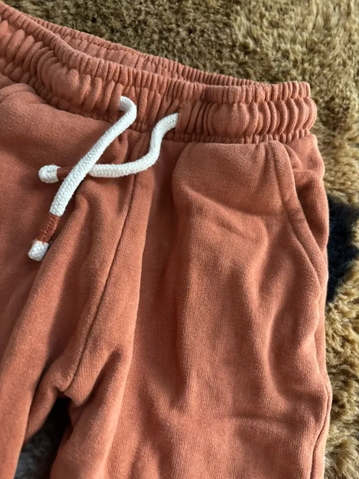 Ensemble tee shirt lapin + pantalon orange Vertbaudat t.9m - photo numéro 6