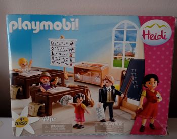 Boîte de playmobil. Salle de classe. N°70256 . Heidi. Très bon état