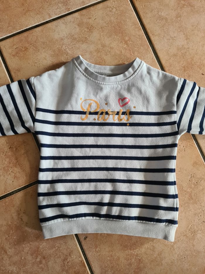 Sweat Paris - photo numéro 2