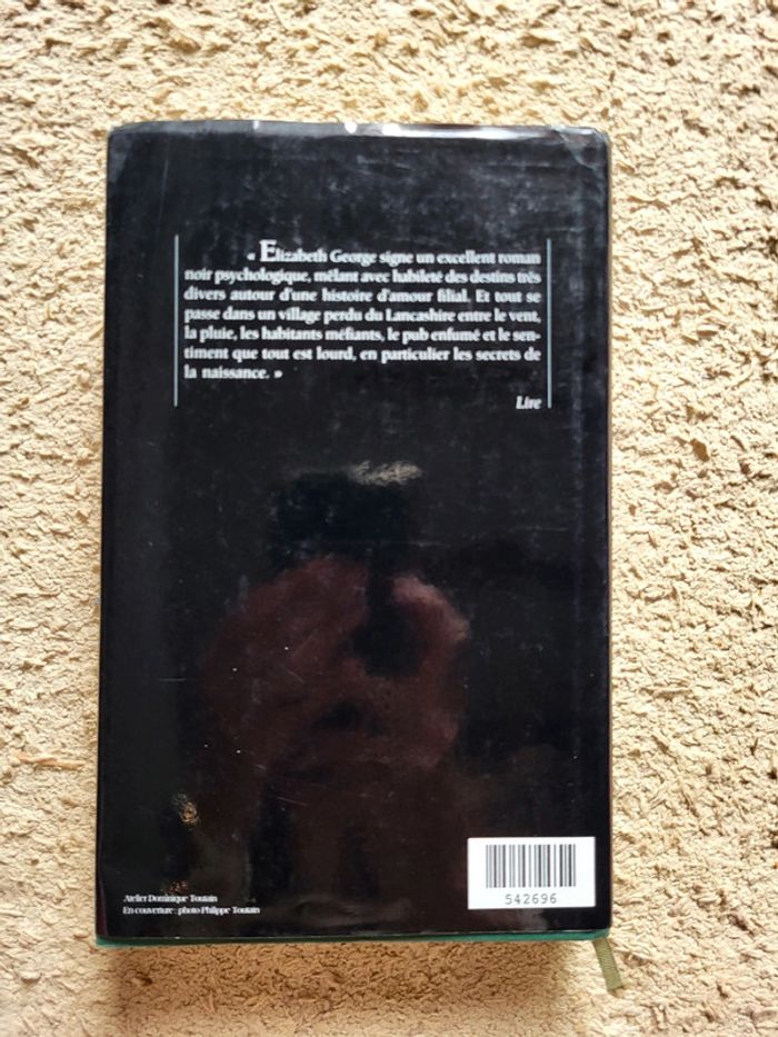 Livre Mal d'enfant d'Elizabeth George - photo numéro 3