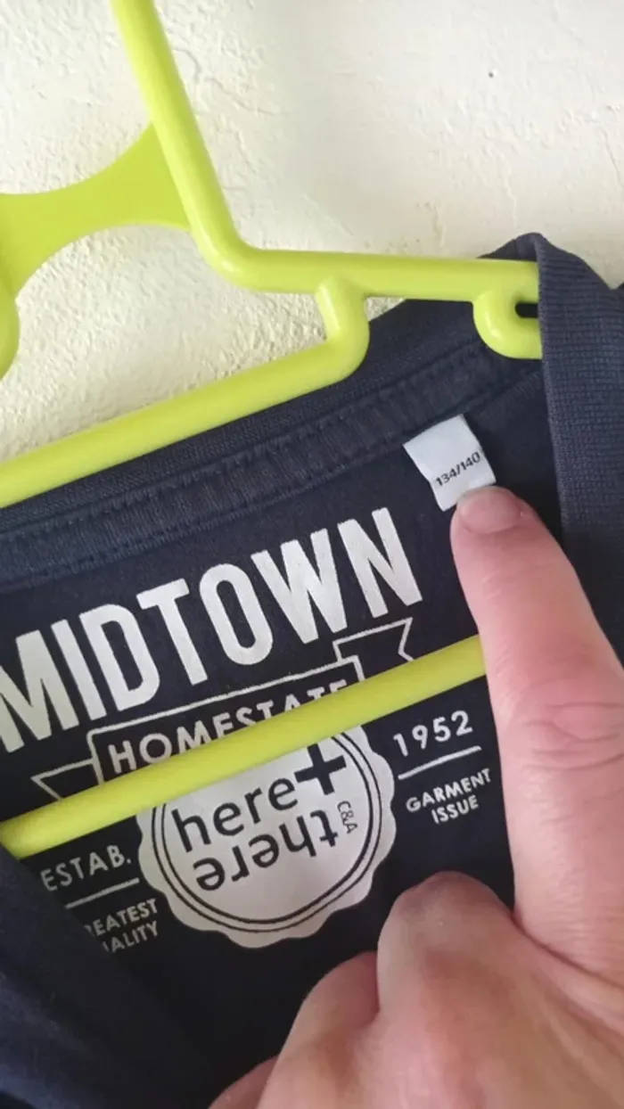 🦁T-shirt manches longues, Here + There, 10 ans - photo numéro 3