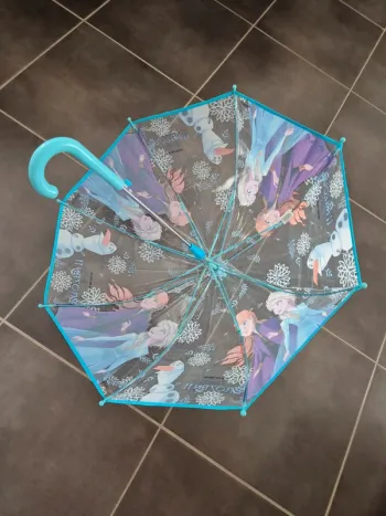 Parapluie 🌂  fille la Reine des Neiges