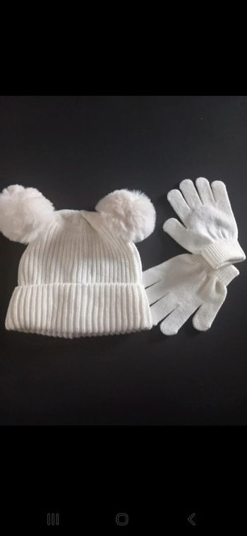 Ensemble bonnet gants