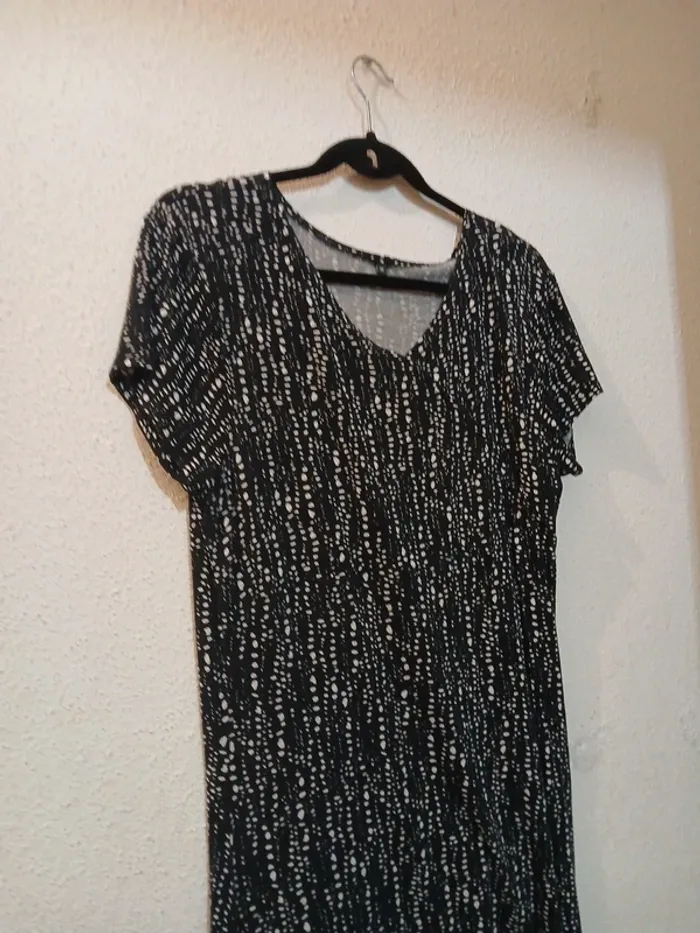 Robe mi longue legere blanc/noir taille M - photo numéro 2