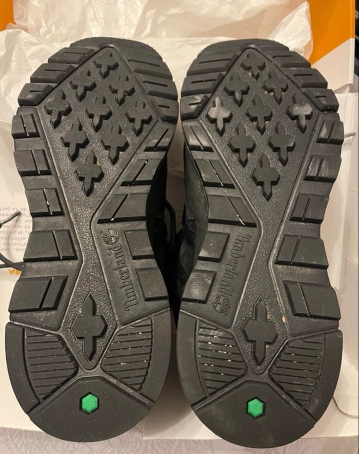 Baskets timberland noir  homme taille 41,5. - photo numéro 7