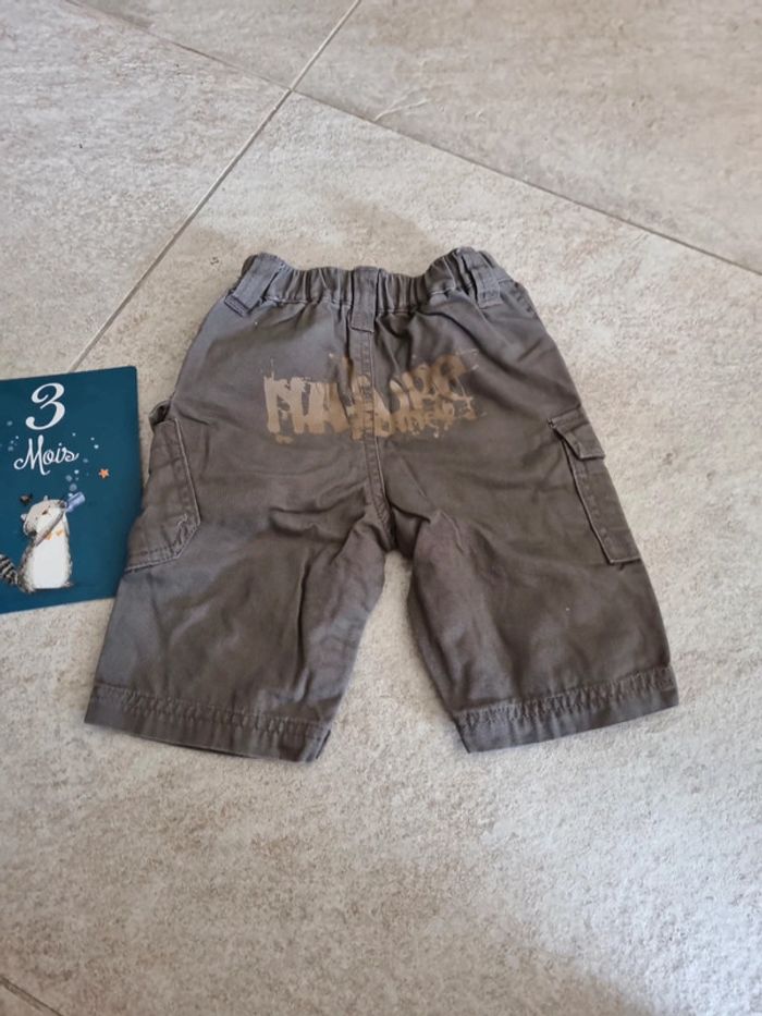 Pantalon 3 mois - photo numéro 4