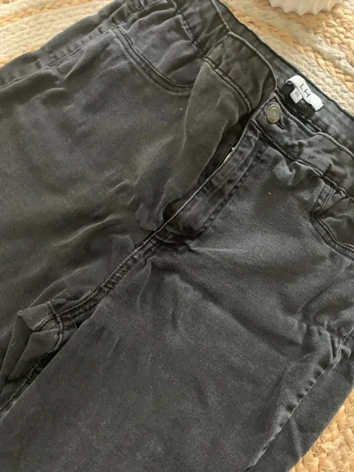 Jeans noir - photo numéro 4