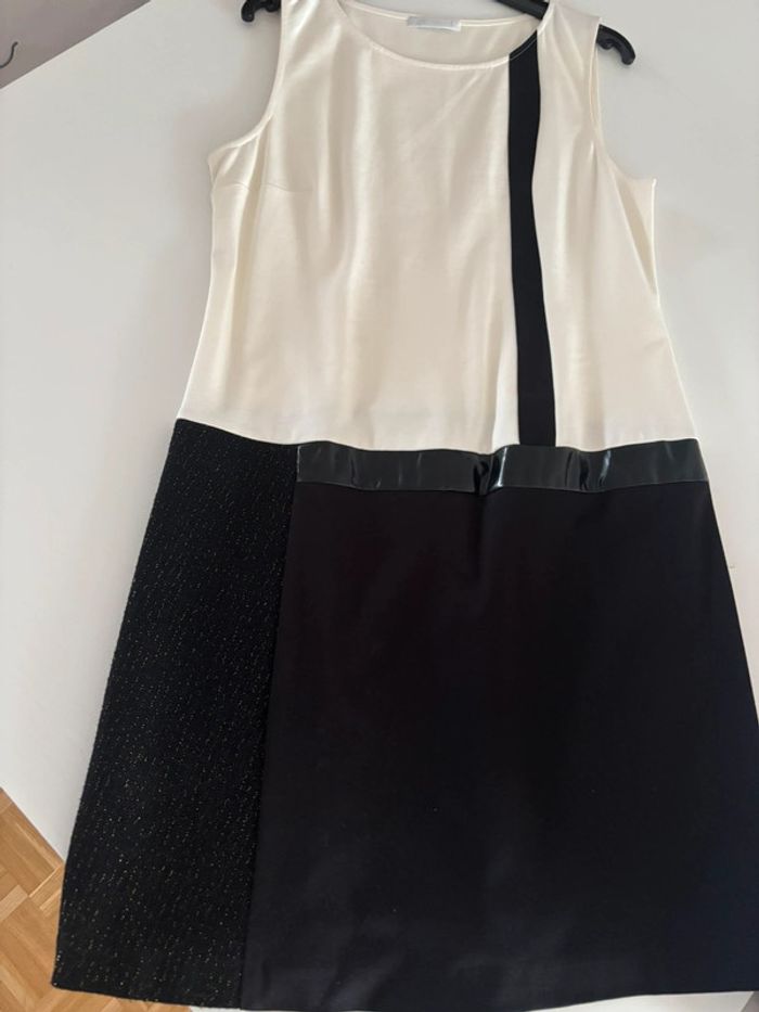 Robe droite originale blanc bi matière T38/40 - photo numéro 6