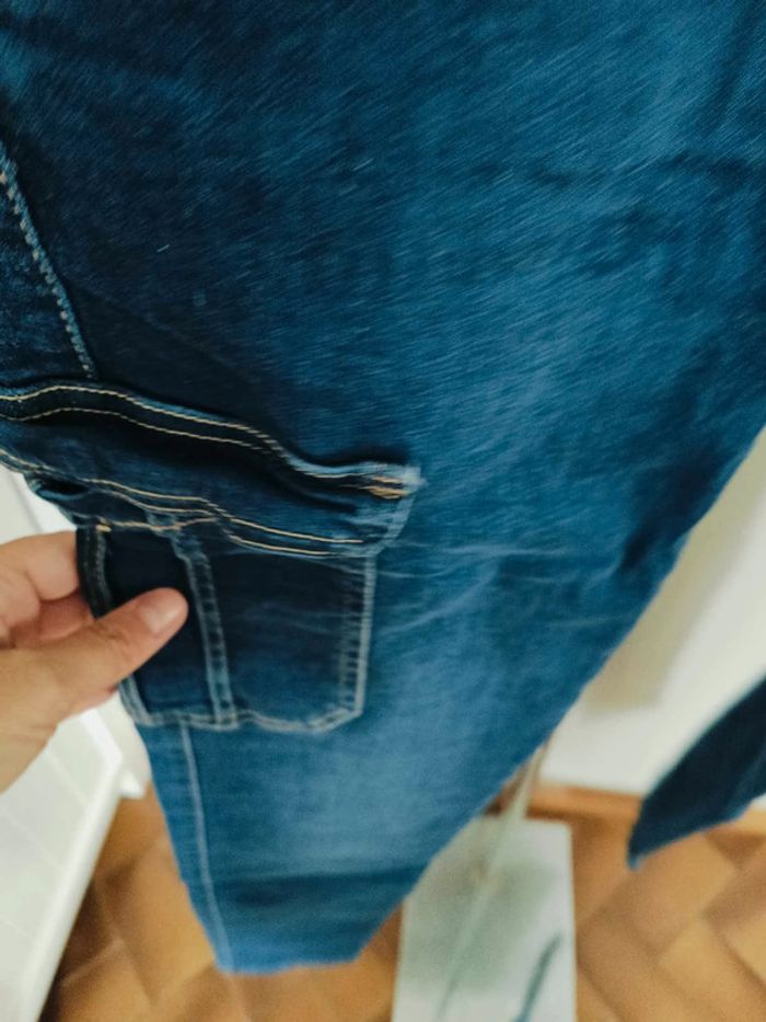 cargo jean neuf - photo numéro 4