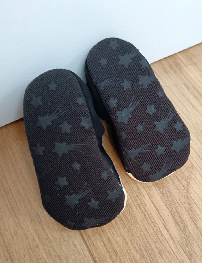 Chaussons pingouins mixtes bébé 0/6 mois - photo numéro 2