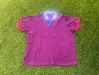 Jolie polo  taille sur photo