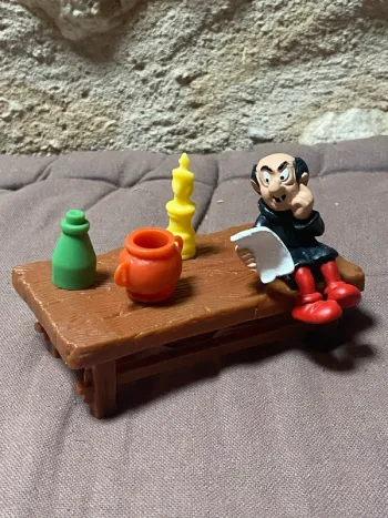Table de Gargamel + 1 figurine + 3 ustensiles, schtroumpf, Schleich