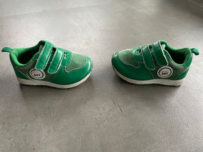 Chaussure bébé - photo numéro 2