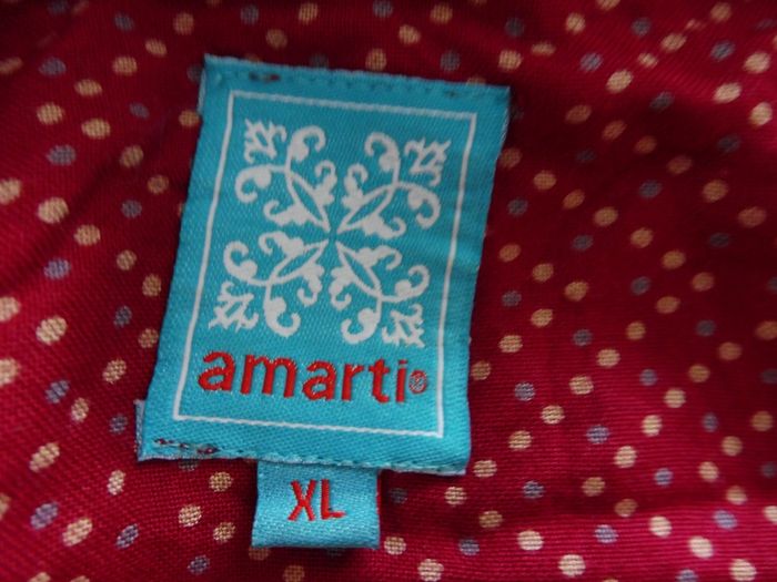 Robe rouge à petits points 100% coton Amarti taille 42/44 58cm aux aisselles, 86cm de haut. - photo numéro 4
