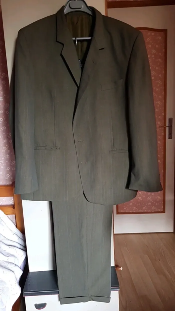 Costume  à  carreaux vert  olive et marron Oxford