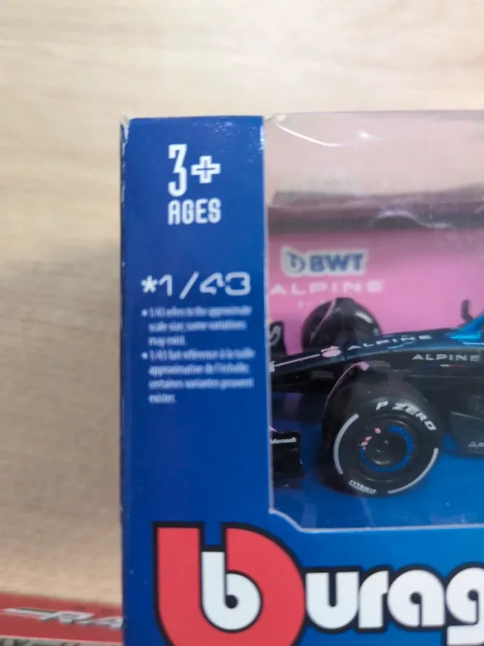 Lot de 5 voitures burago formule 1 1/43 - photo numéro 3