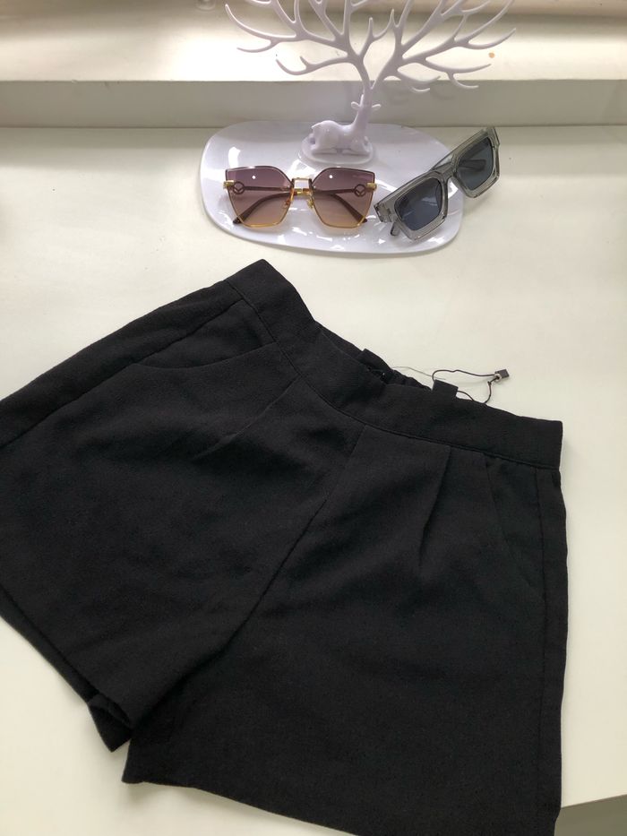 Magnifique shorts - photo numéro 2