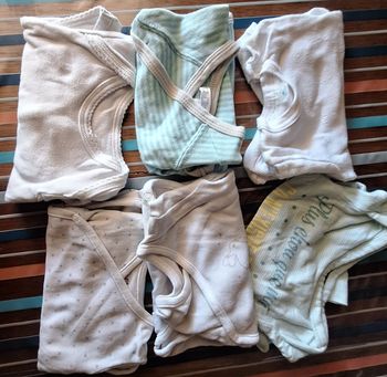 Lot de 6 bodies - 1 mois