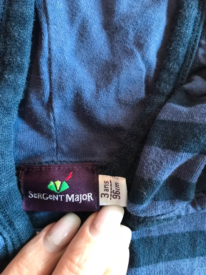T-shirt manches longues taille 3 ans - photo numéro 2