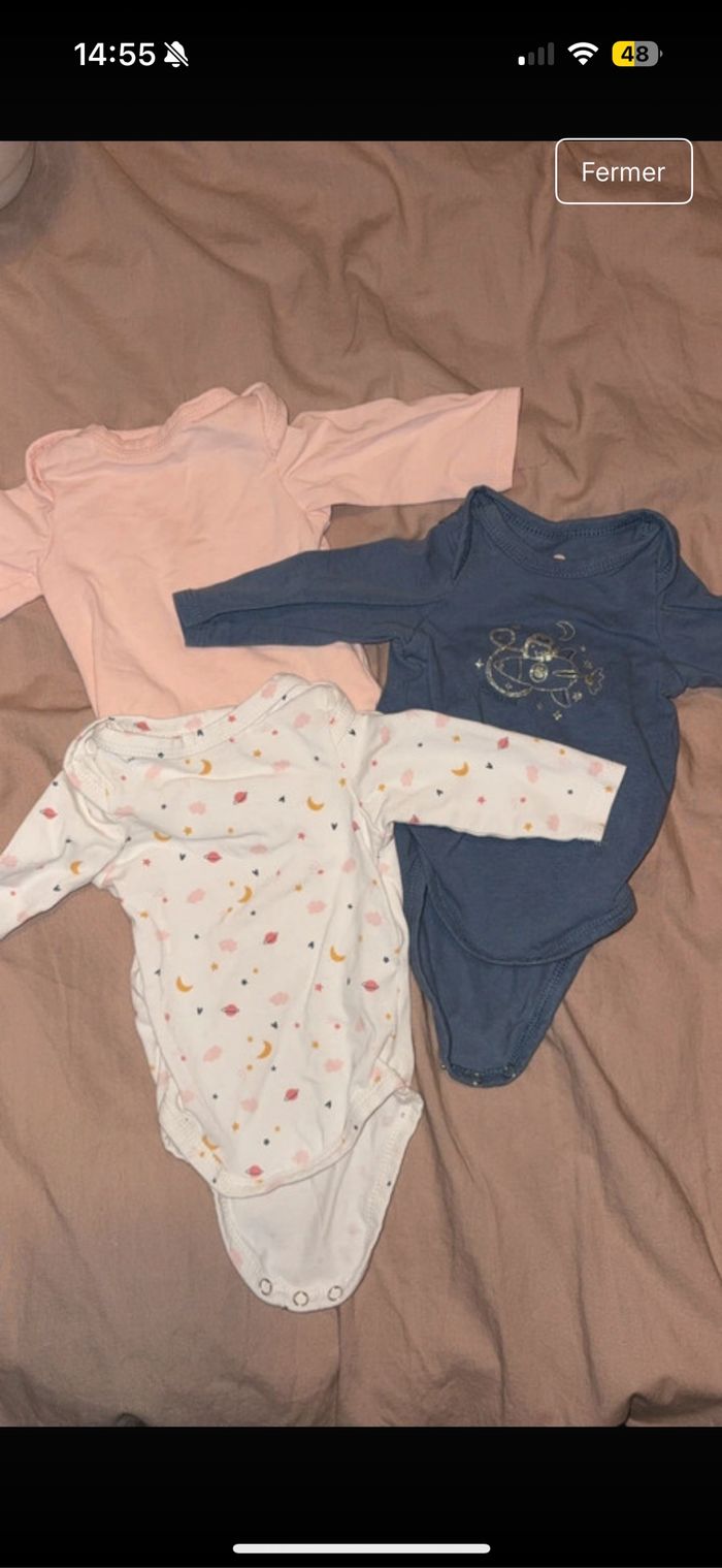 Lot 3 bodies 1 mois