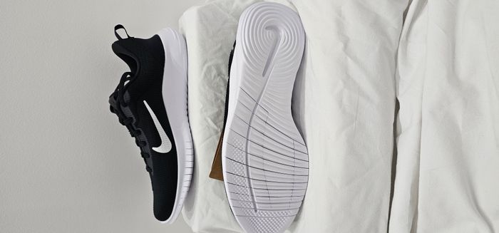 Baskets femme Nike Flex Experience RN 12 taille 40.5 - photo numéro 4