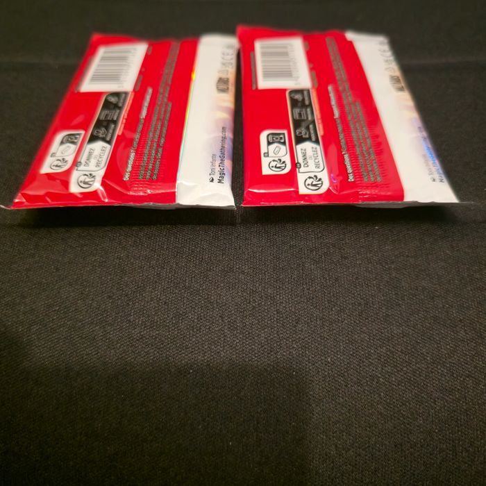 Lot de 2 Boosters Collector Spider-Man Magic The Gathering Français - photo numéro 4