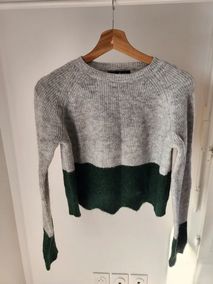 Pull bizzbee gris vert S