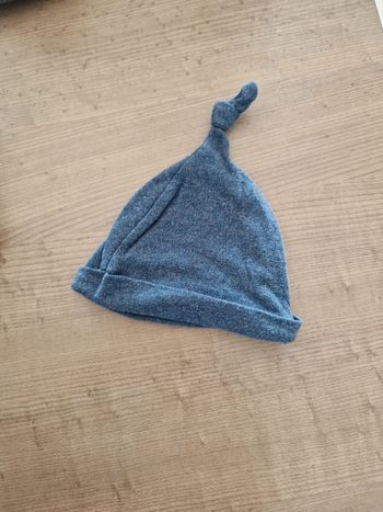 Bonnet nouveau-né