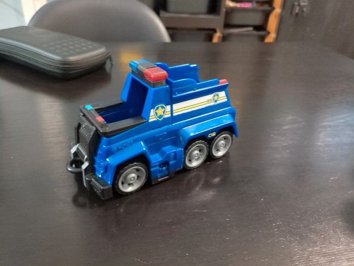 Véhicule camion police grand modèle chasse figurine pat patrouille - photo numéro 4