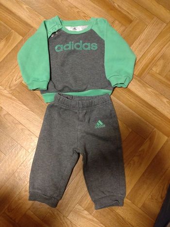 Jogging adidas