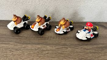 Figurine Mario Kart  et quad