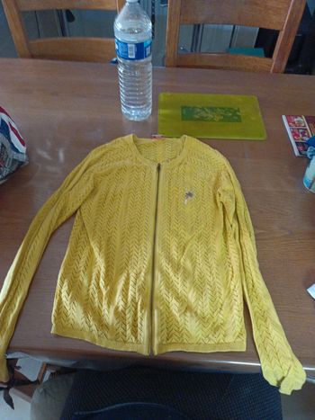 Gilet moutarde tape a l'oeil 12 ans