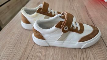 Basket a scratch Okaidi taille 28