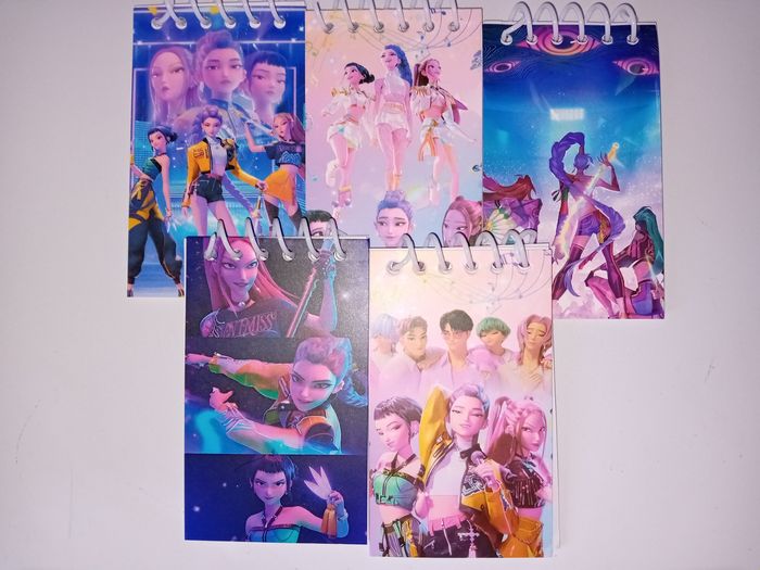 Lot 5 carnets neufs Kpop demon Hunter - photo numéro 2