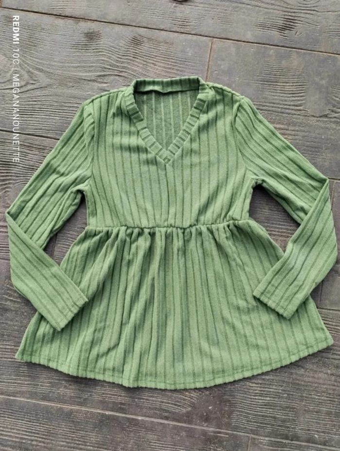 💚 Haut Vert Texturé – Taille 38 M – Boutique Indépendante 💚