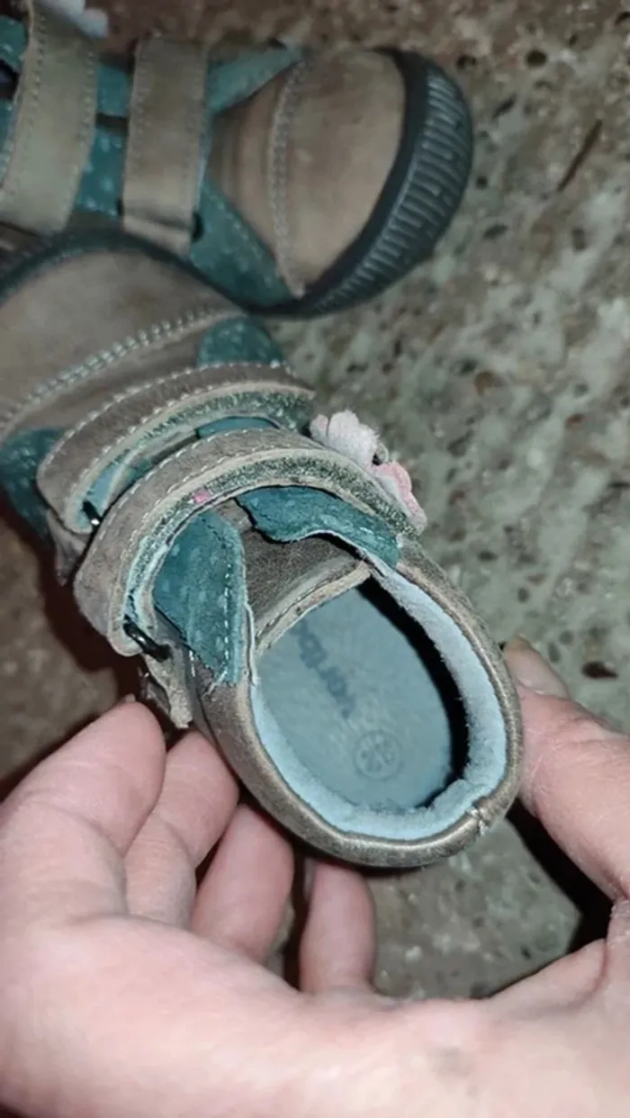 Chaussure marche bébé - photo numéro 2