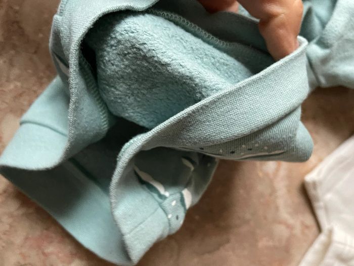 Lot 2 sweat mixte 12mois - photo numéro 9