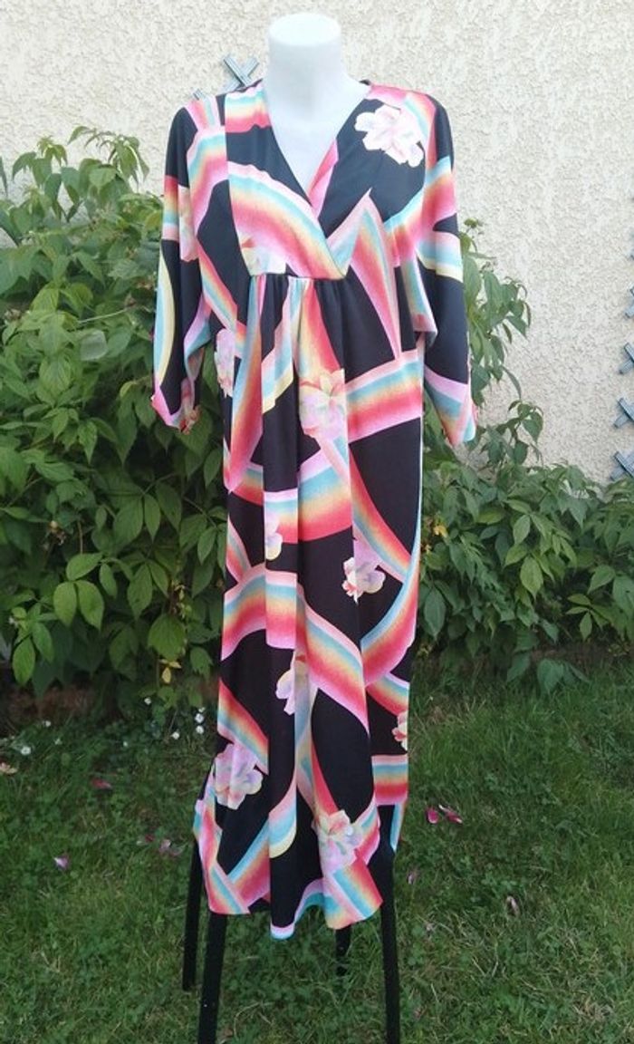 Robe longue ( mesures dans l'annonce)