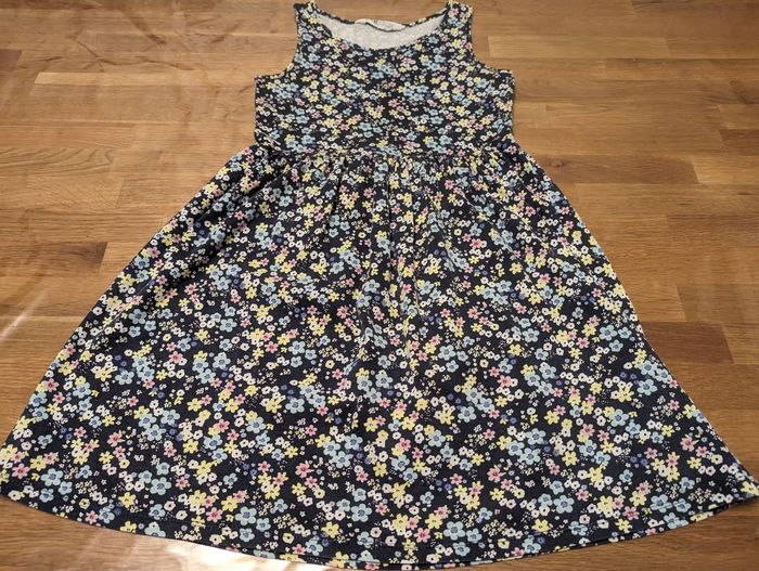Robe fille 8-10 ans 134/140 cm H&M - photo numéro 5