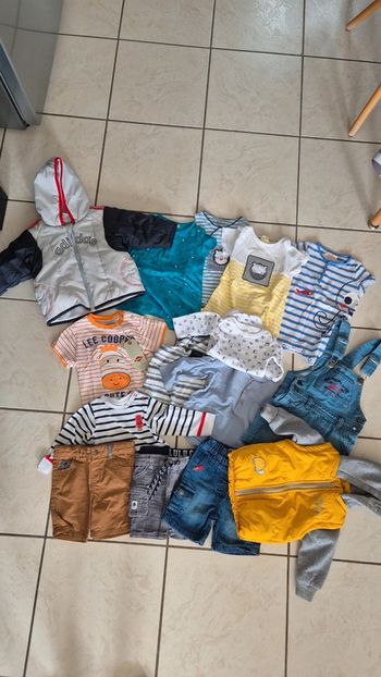 Lot de vêtements taille 6 mois