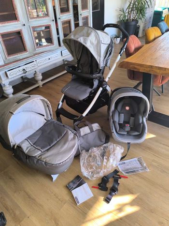 Poussette trio Peg Perego nacelle cosy
