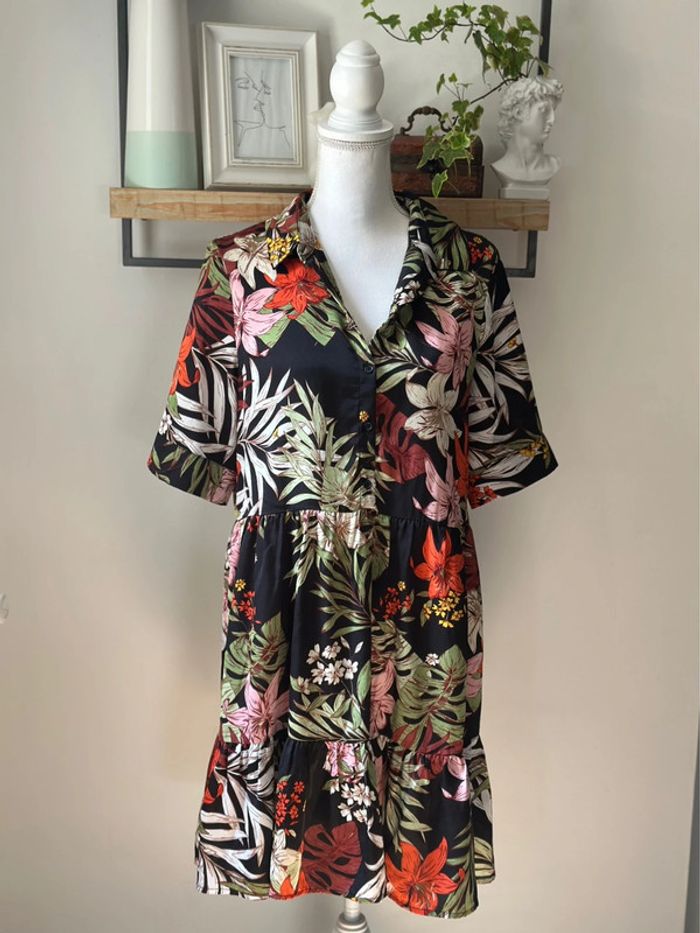 Robe fleurie fluide – Vero Moda – Taille M - photo numéro 2