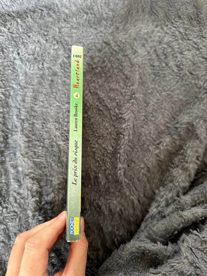 Livre de poche heartland - photo numéro 2