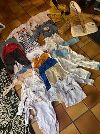 Vêtements garcon du 3 au 24 mois