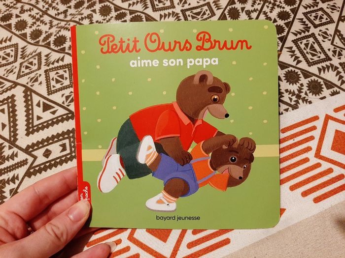 Livre petit ours brun - photo numéro 6