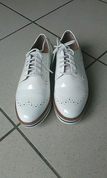 Chaussures femme vernis blanches pointure 36           14